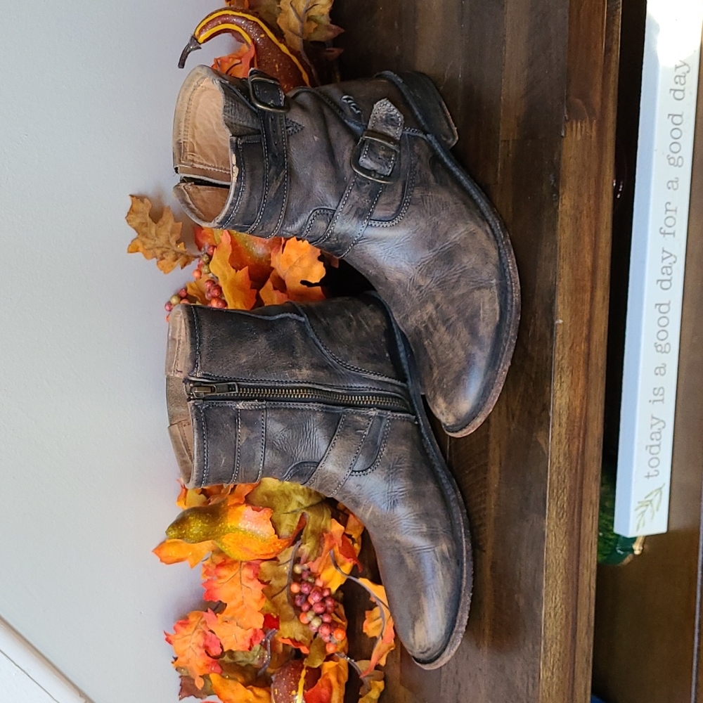 Women's Bed Stu Black Bench made ankle boots.